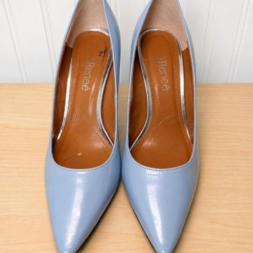 J. Reneé Pointed Toe Pumps with Metallic Sculpted Heel - Picture 3 of 7